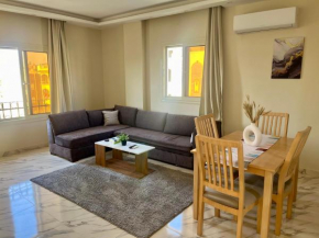 Family Apartment Near AUC